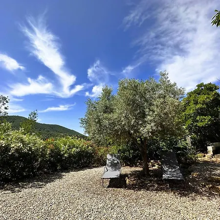 Villa Corail Privée Et Climatisée Pour 10 Personnes Avec Piscine Et Superbe Vue Et Collines à *